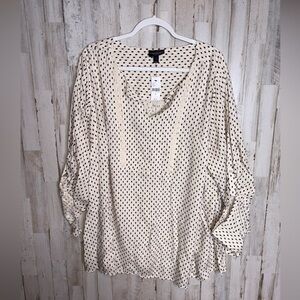 COPY - Lane Bryant Woman's Blouse Rolled Tab Long Sleeves Size 28 NWT
